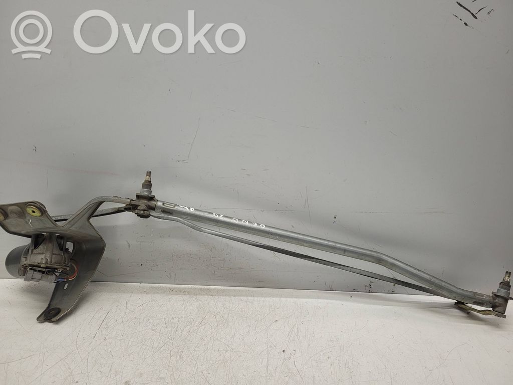 Renault 19 Front wiper linkage and motor 