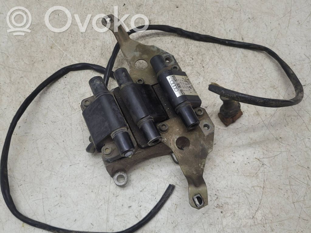 Audi A4 S4 B5 8D Cewka zapłonowa wysokiego napięcia 