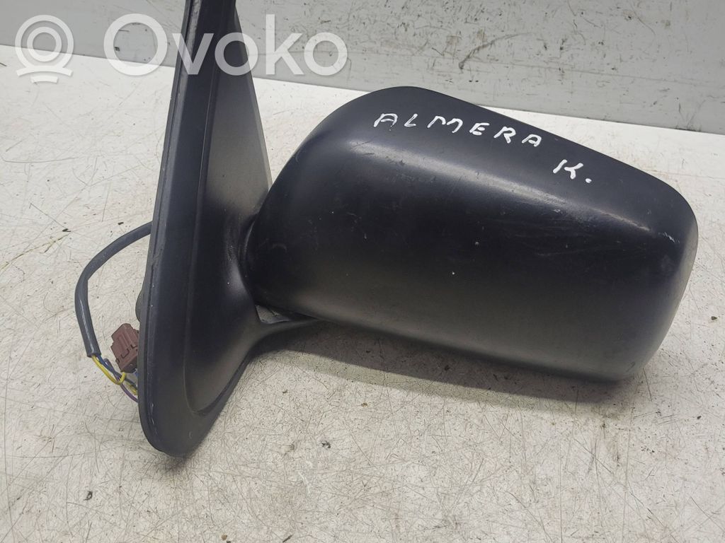 Nissan Almera Front door electric wing mirror 