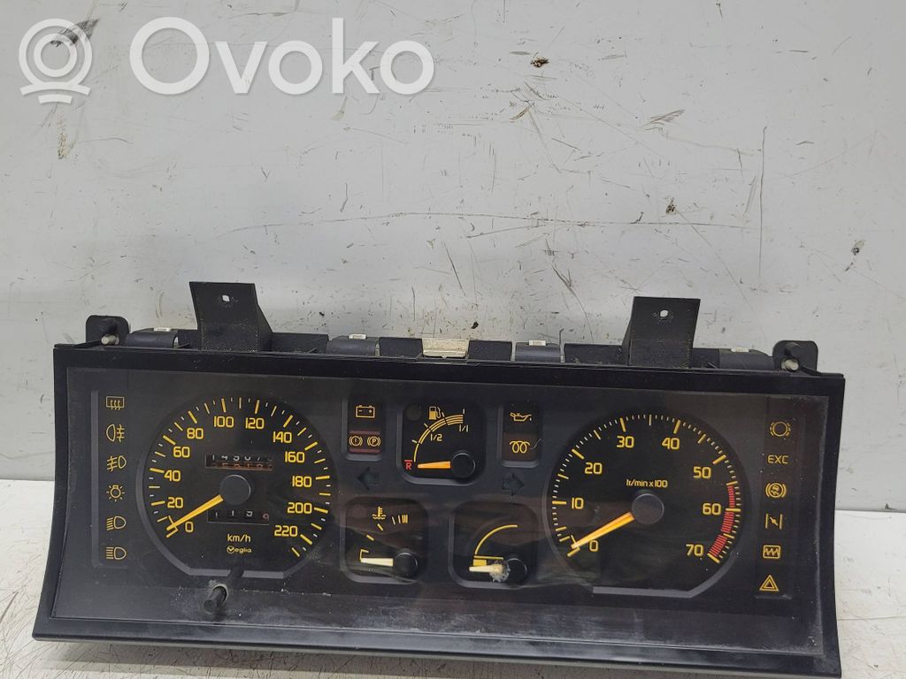 Renault 19 Speedometer (instrument cluster) 