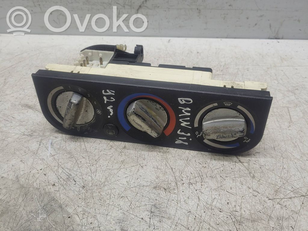 BMW 3 E36 Climate control unit 