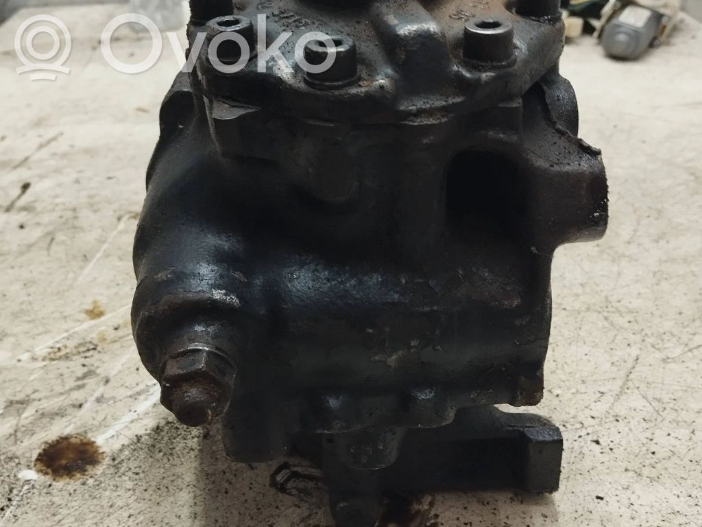 Mercedes-Benz E W124 Steering rack 