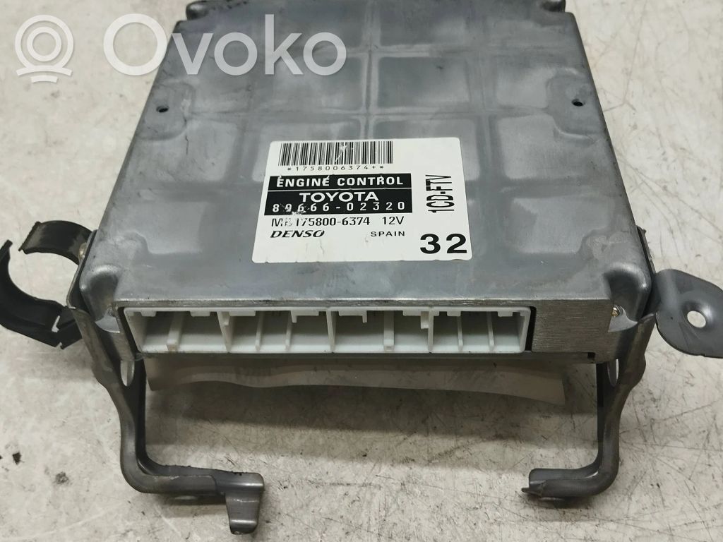 Toyota Corolla E120 E130 Engine control unit/module 