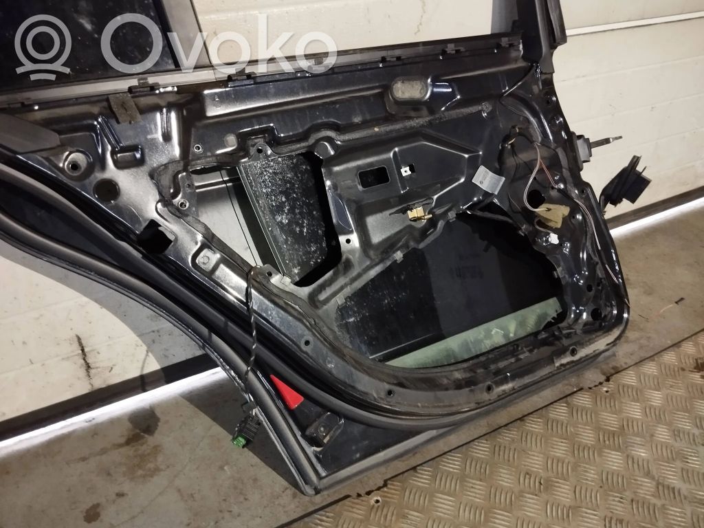 Rear door