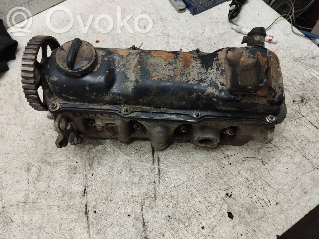 Audi 80 90 B3 Engine head 
