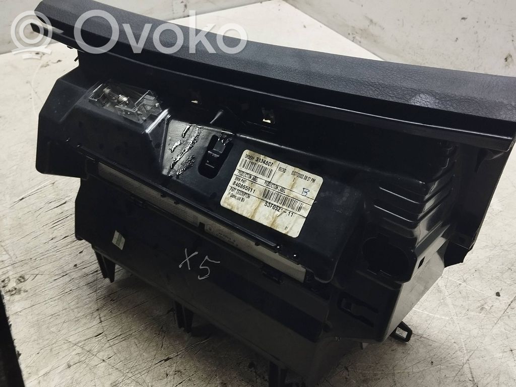 BMW X5 E53 Daiktadėžės (bordačioko) komplektas 