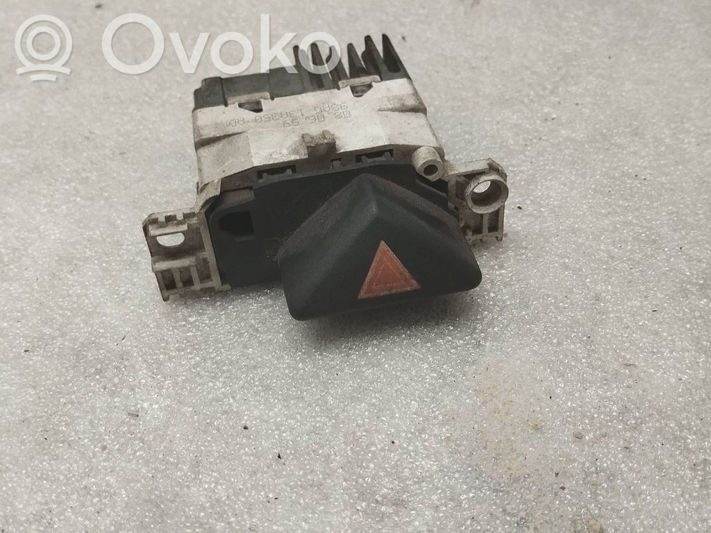 Ford Focus Hazard light switch 