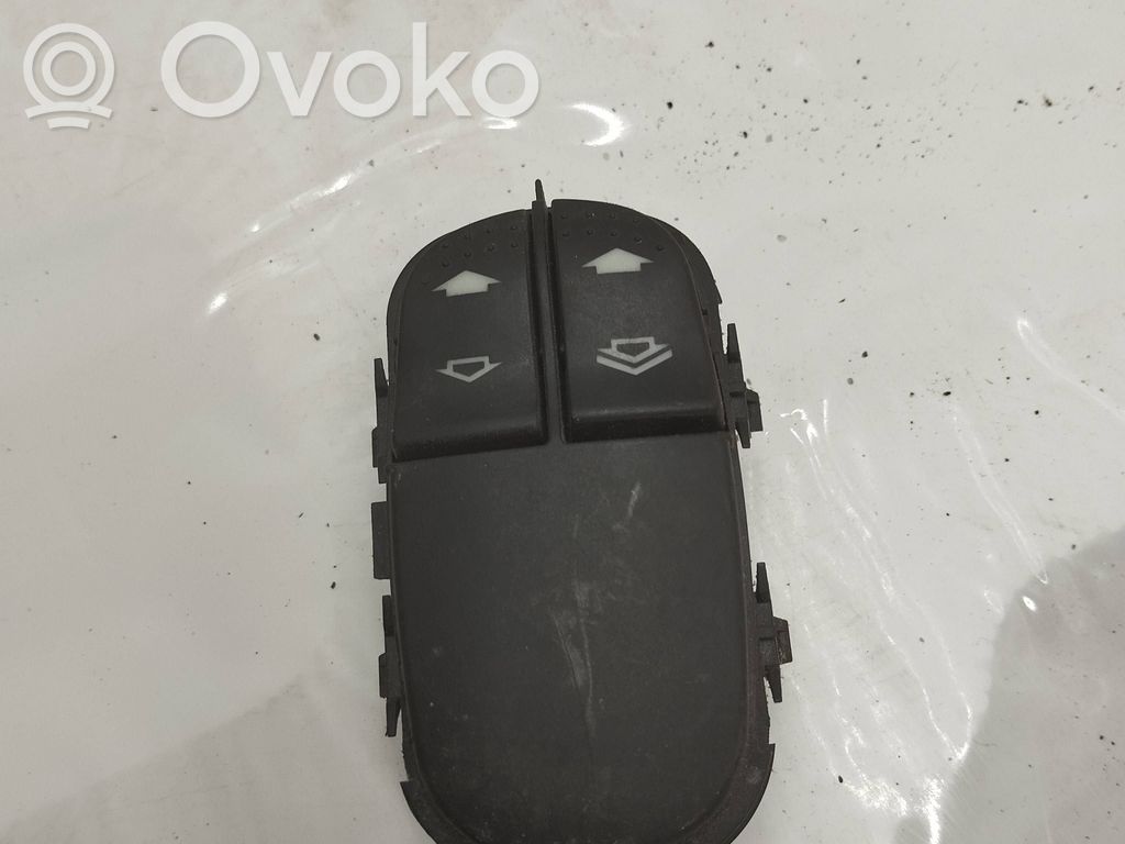 Ford Focus Electric window control switch 