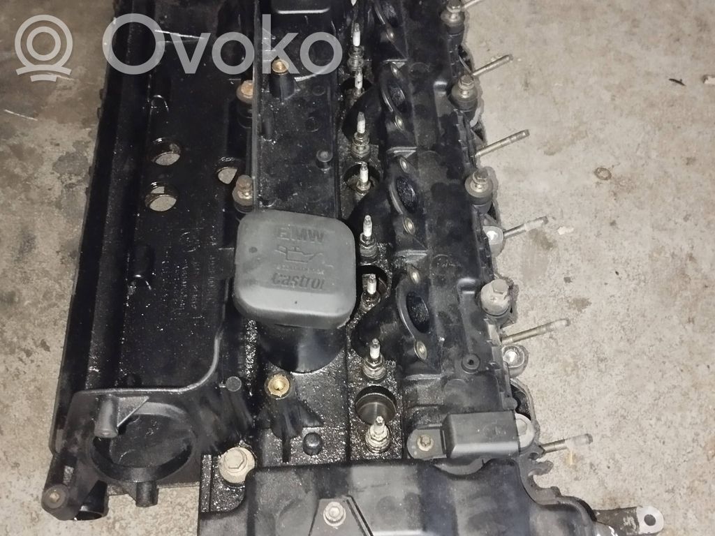 BMW 5 E60 E61 Engine head 