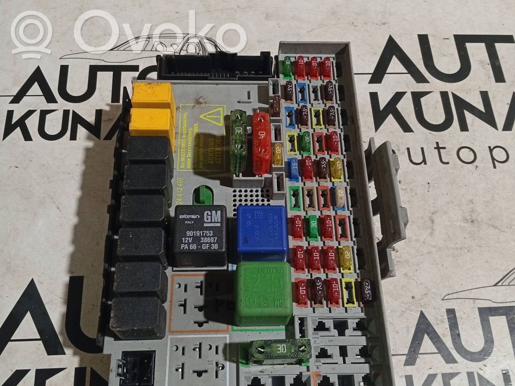 Opel Zafira A Sulakemoduuli 