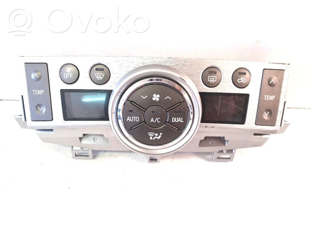 Toyota Verso Air conditioner control unit module 