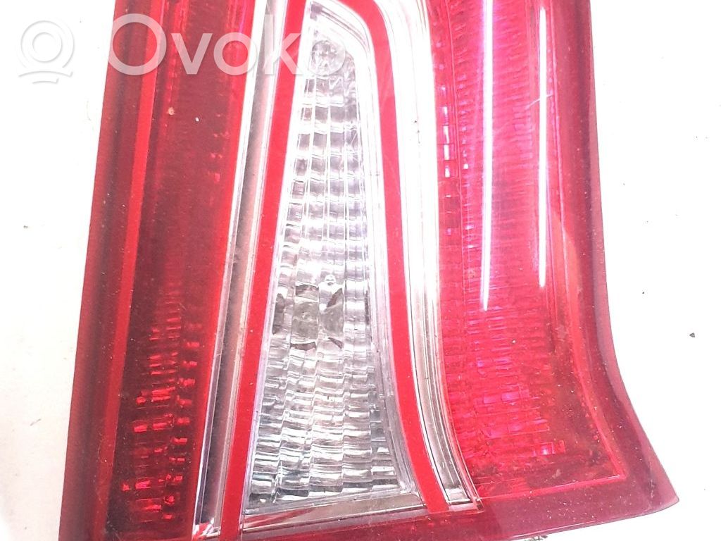 KIA Sportage Lampy tylnej klapy bagażnika 