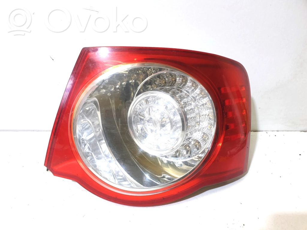 Volkswagen Jetta V Takaluukun takavalot 