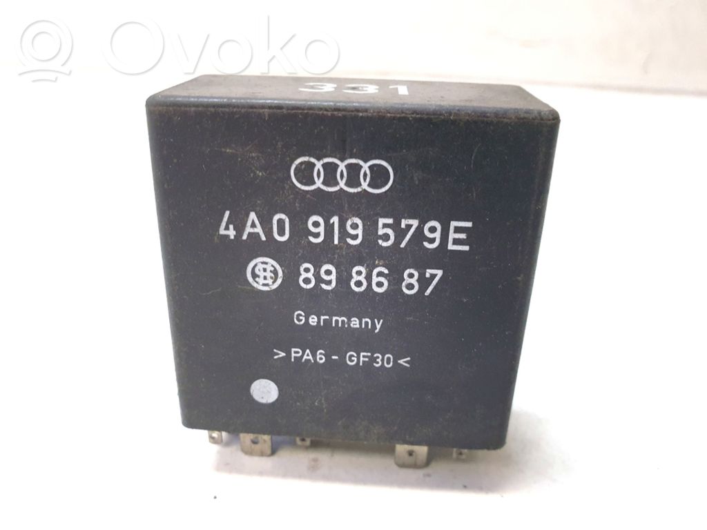 Audi A4 S4 B5 8D Muu rele 