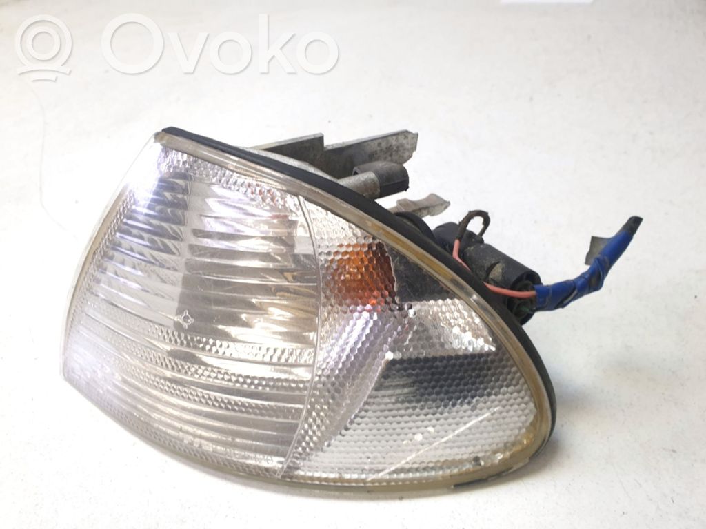 BMW 3 E46 Front indicator light 