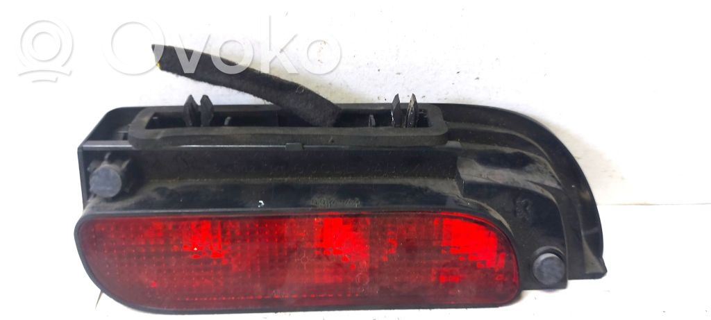 Peugeot Partner Third/center stoplight 