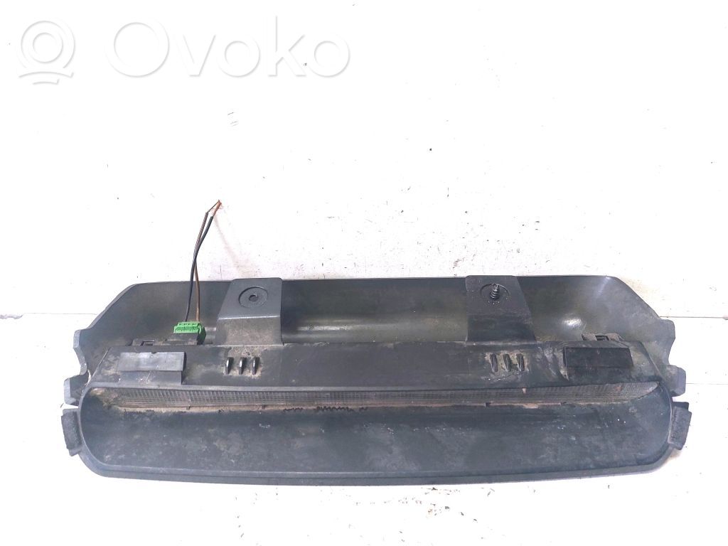 Volvo S40, V40 Third/center stoplight 