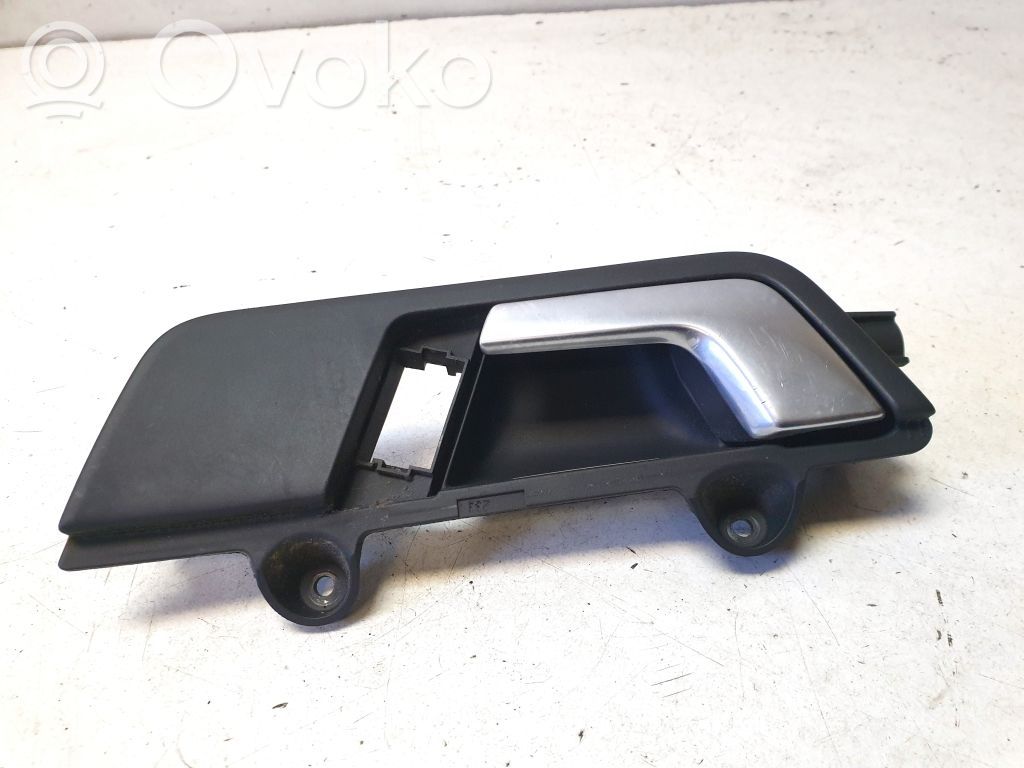 Audi A4 S4 B6 8E 8H Front door interior handle 