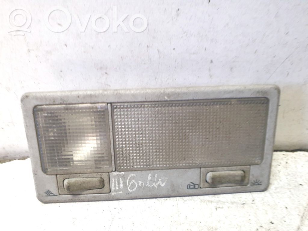 Volkswagen Golf III Światło fotela przedniego 