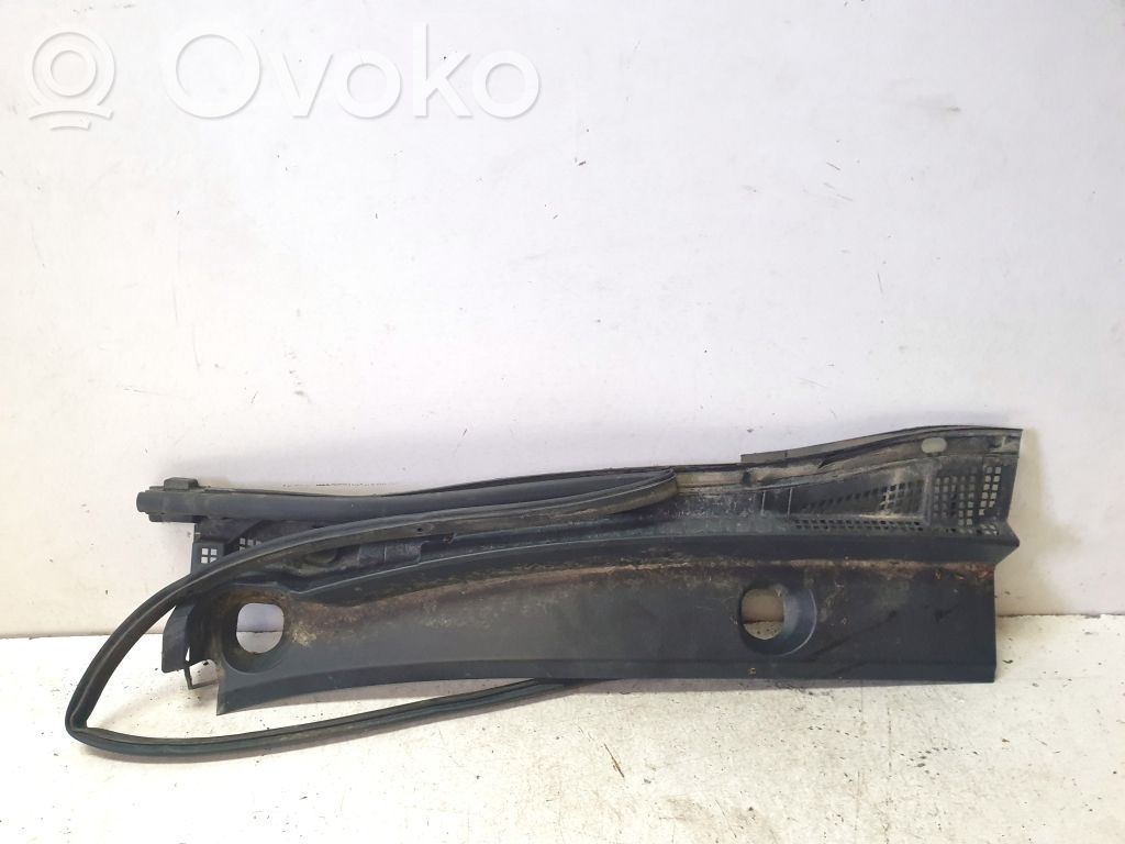 Mazda 5 Valytuvų apdaila (-os) 