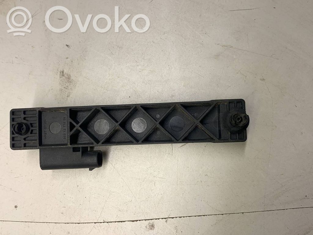 Land Rover Range Rover L405 Aerial antenna amplifier 