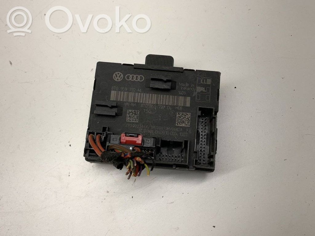 Audi A5 8T 8F Door control unit/module 
