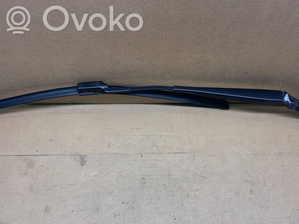 Volkswagen Golf VII Windshield/front glass wiper blade 