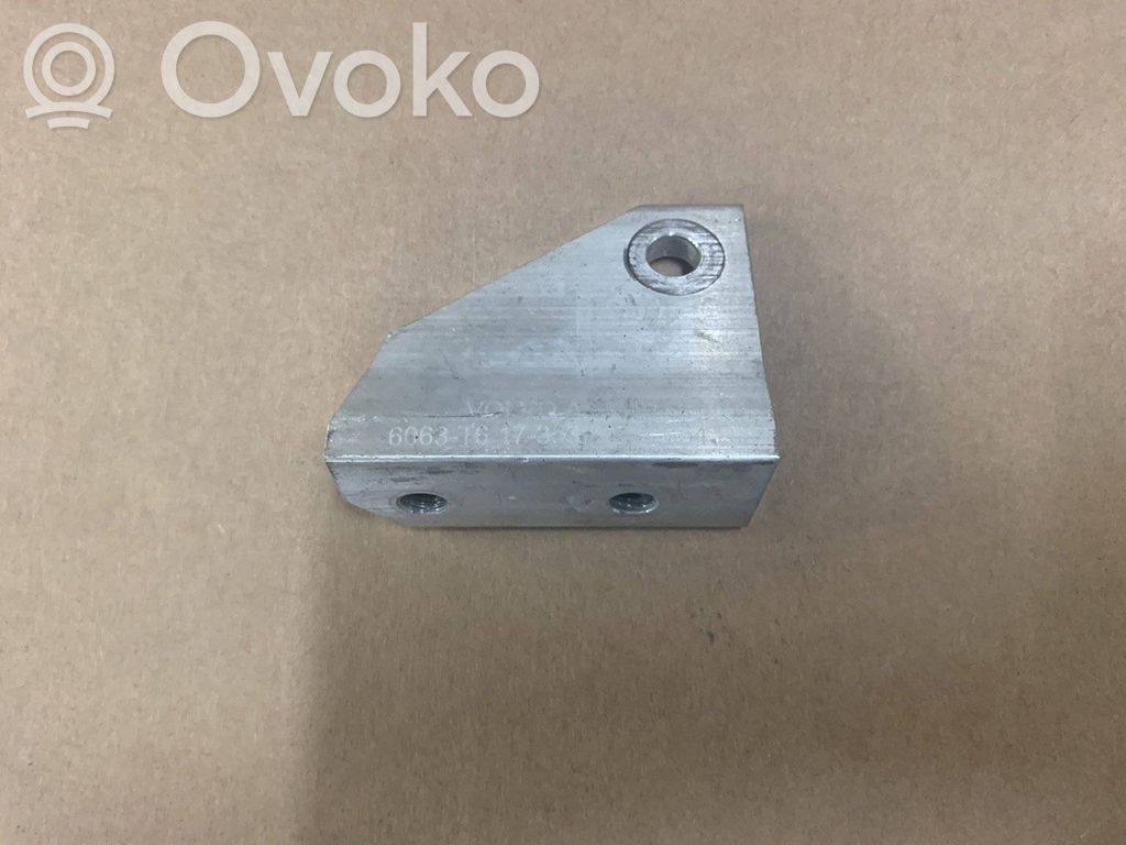 Volvo XC60 Other body part 