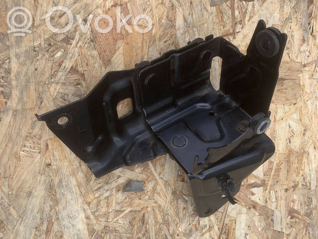 Nissan Qashqai ABS bloka turētājs 