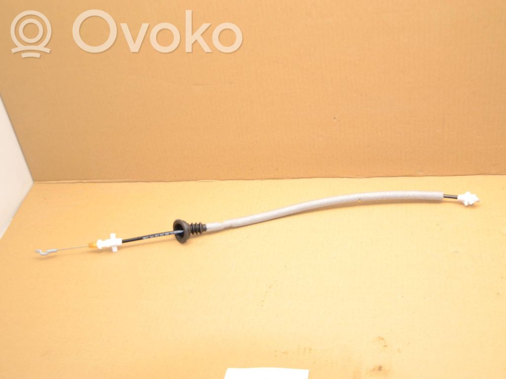 Skoda Octavia Mk4 Front door cable line 