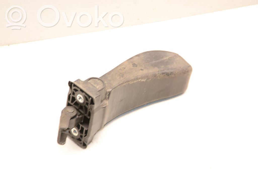 Skoda Octavia Mk3 (5E) Front door check strap stopper 