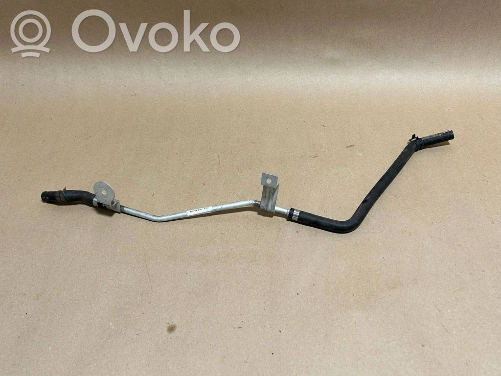 Mercedes-Benz B W246 W242 Engine coolant pipe/hose 