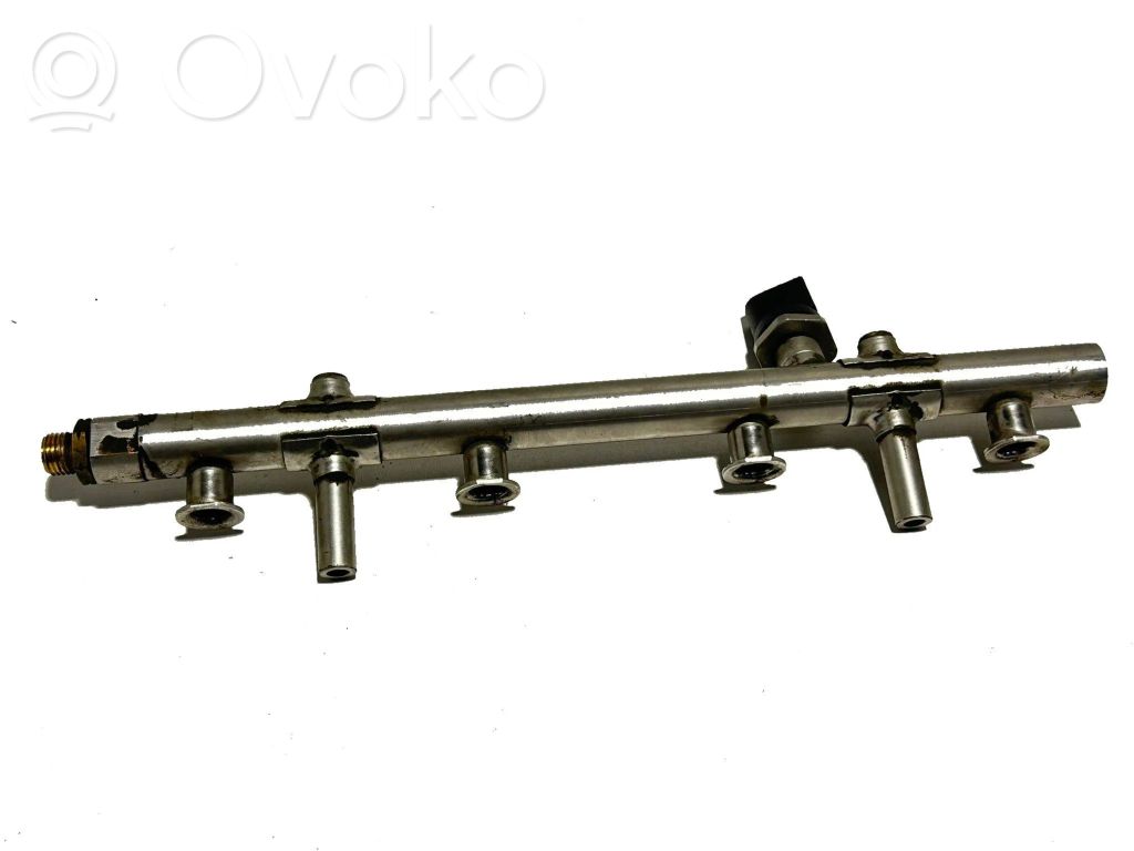 Volkswagen Golf VII Fuel main line pipe 
