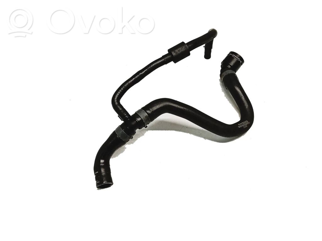 Volkswagen Golf VII Caurulīte (-es) / šļūtene (-es) 