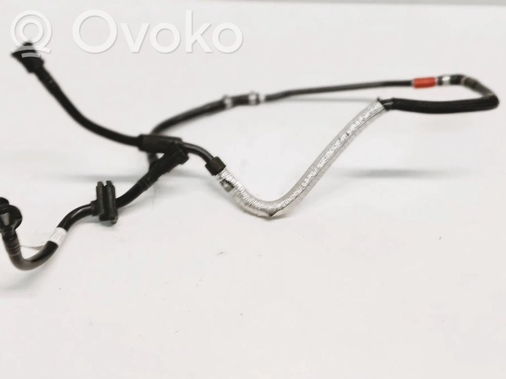 BMW 5 G30 G31 G38 Caurulīte (-es) / šļūtene (-es) 