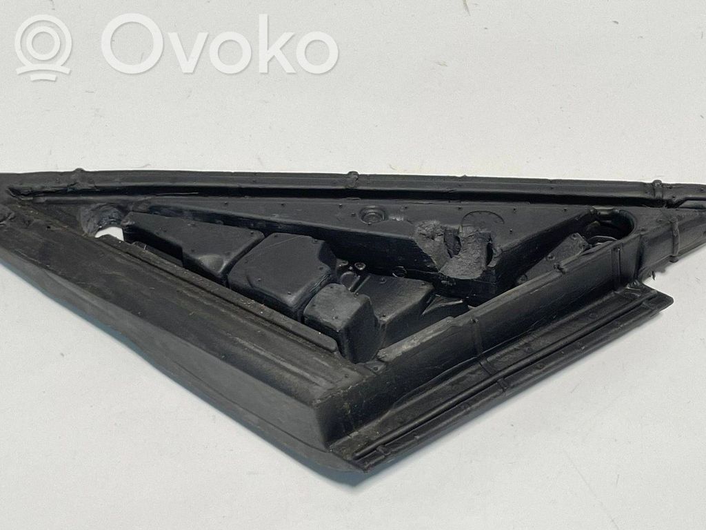 Element lusterka bocznego drzwi przednich   7341021,28230,51217341021