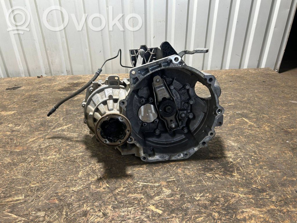 Skoda Octavia Mk3 (5E) Mechaninė 6 pavarų dėžė 