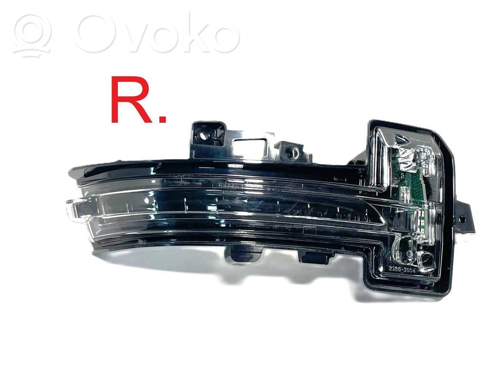Nissan Qashqai J12 Pagrieziena lukturis spogulī 