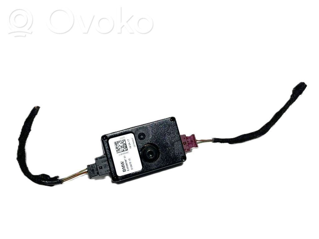 BMW X1 F48 F49 Antenos stiprintuvas 