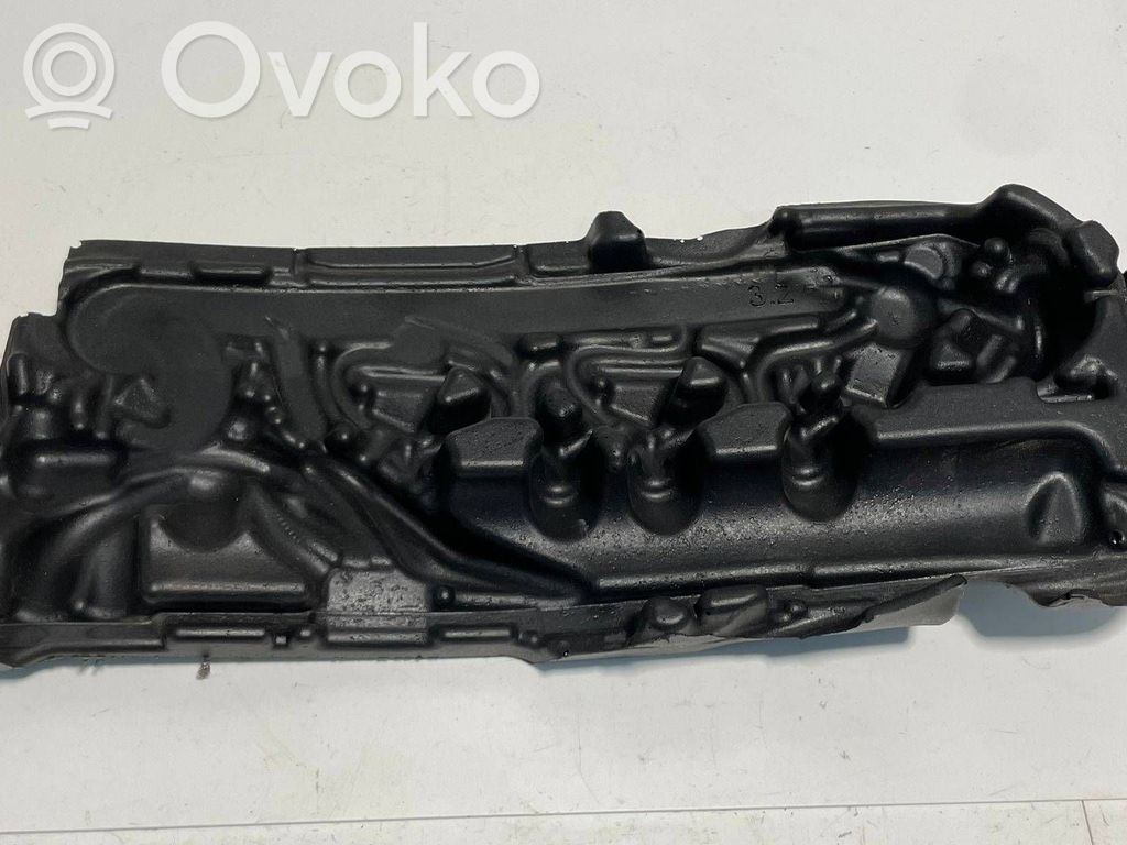 BMW X1 F48 F49 Izolație fonică și termică capotă 