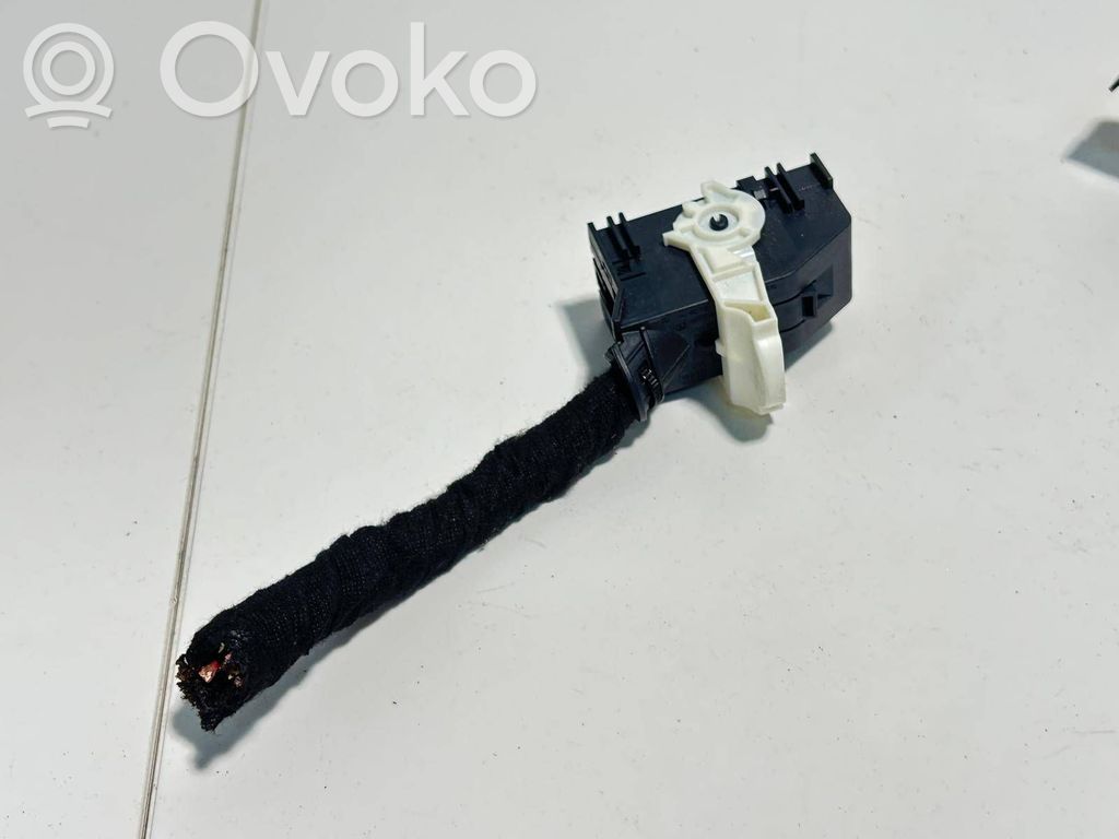 Otros cableados   5Q0937700C,38107,5Q0937700B