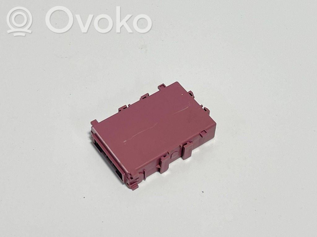 Toyota RAV 4 (XA50) Módulo de control Gateway 