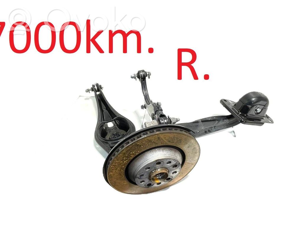 Audi Q3 F3 Fuso a snodo con mozzo ruota posteriore 