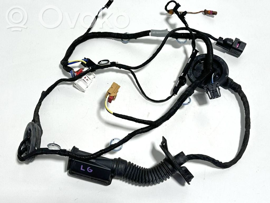 Audi A4 S4 B9 8W Aizmugurējo durvju vadu instalācija 