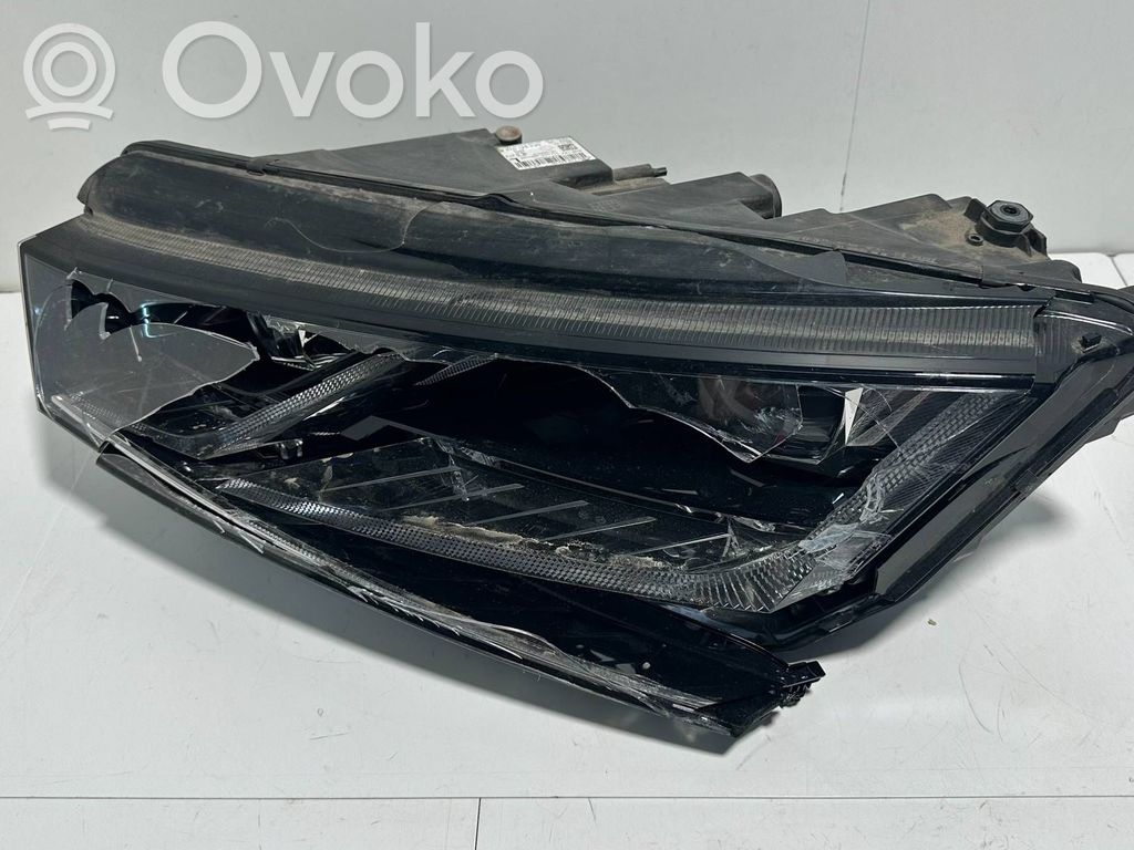Skoda Octavia Mk4 Faro delantero/faro principal 