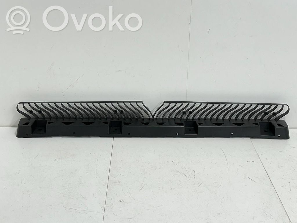 Volkswagen Golf VIII Staffa del pannello di supporto del radiatore 