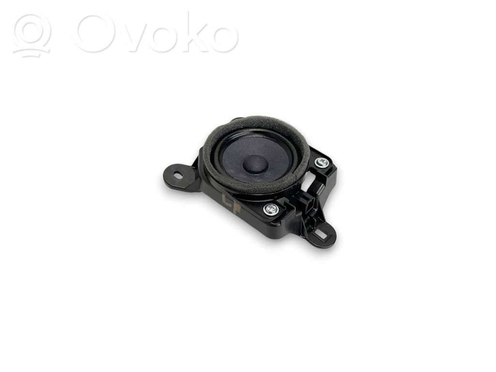 Mazda CX-30 Front door speaker 
