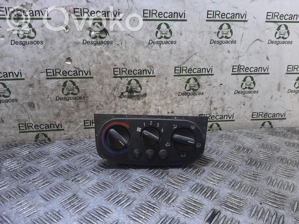 Opel Tigra B Climate control unit 