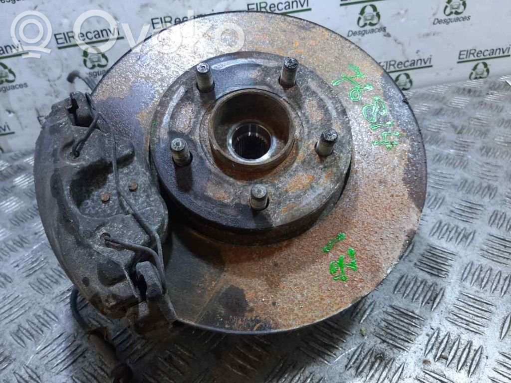 Front wheel hub spindle knuckle
