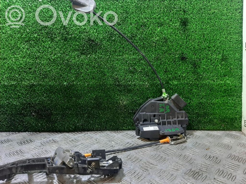 Ford Ecosport Zamek drzwi tylnych 